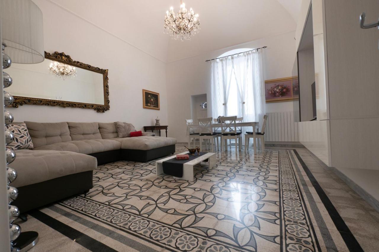 Regina Di Cuori Apartment Mola di Bari Exterior photo